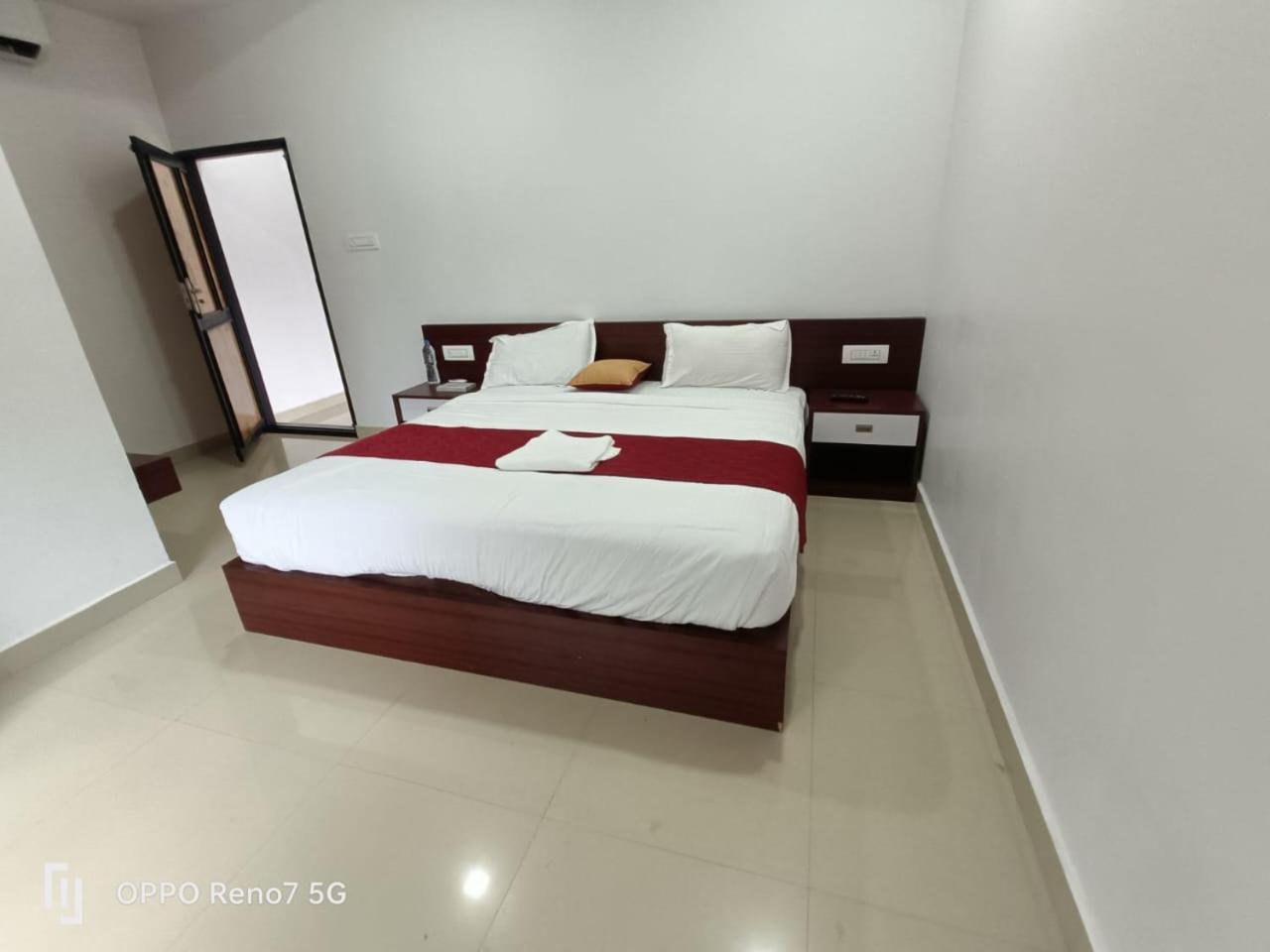 Casa Lucio Resorts Mannarakkat Rom bilde